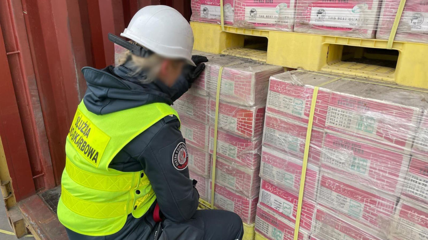 Przemyt za ponad 150 mln zł. Służby przejęły tonę heroiny
