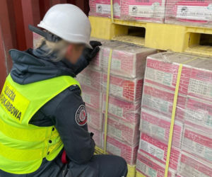 Przemyt za ponad 150 mln zł. Służby przejęły tonę heroiny