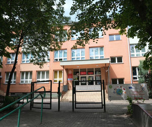 Edukacja zdrowotna. Ilu uczniów chodzi na przedmiot w Podlaskiem i Białymstoku?