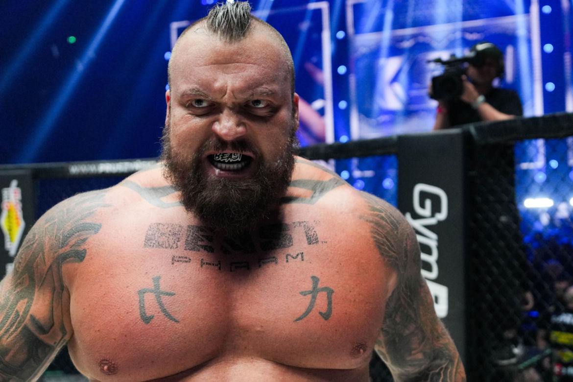 Mariusz Pudzianowski vs Eddie Hall