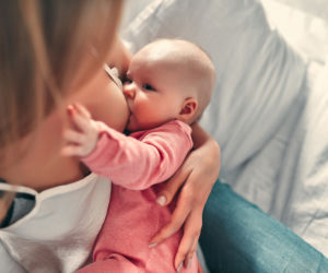 10 ważnych pytań (i odpowiedzi) o karmienie piersią. O to najczęściej pytają młode mamy