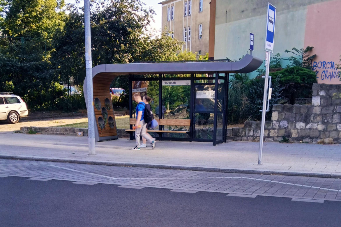Wysuszone "zielone przystanki"