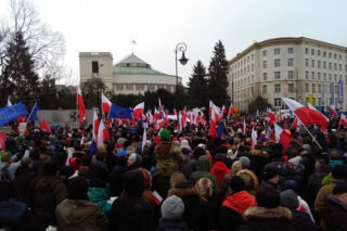 Warszawa: Manifestanci zaleją stolicę! W środę duże utrudnienia