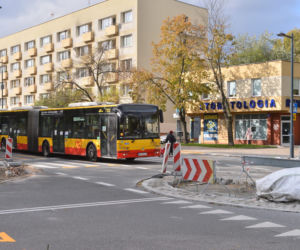 Absurdalne rondo na Muranowie 