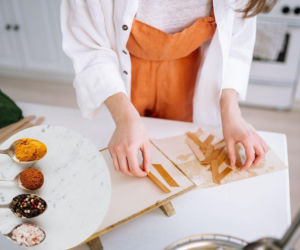 Ta przyprawa obniża ciśnienie i wspiera serce. Polacy rzadko po nią sięgają