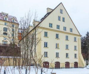 Dom Profesorów na ul. Brzozowej w Warszawie