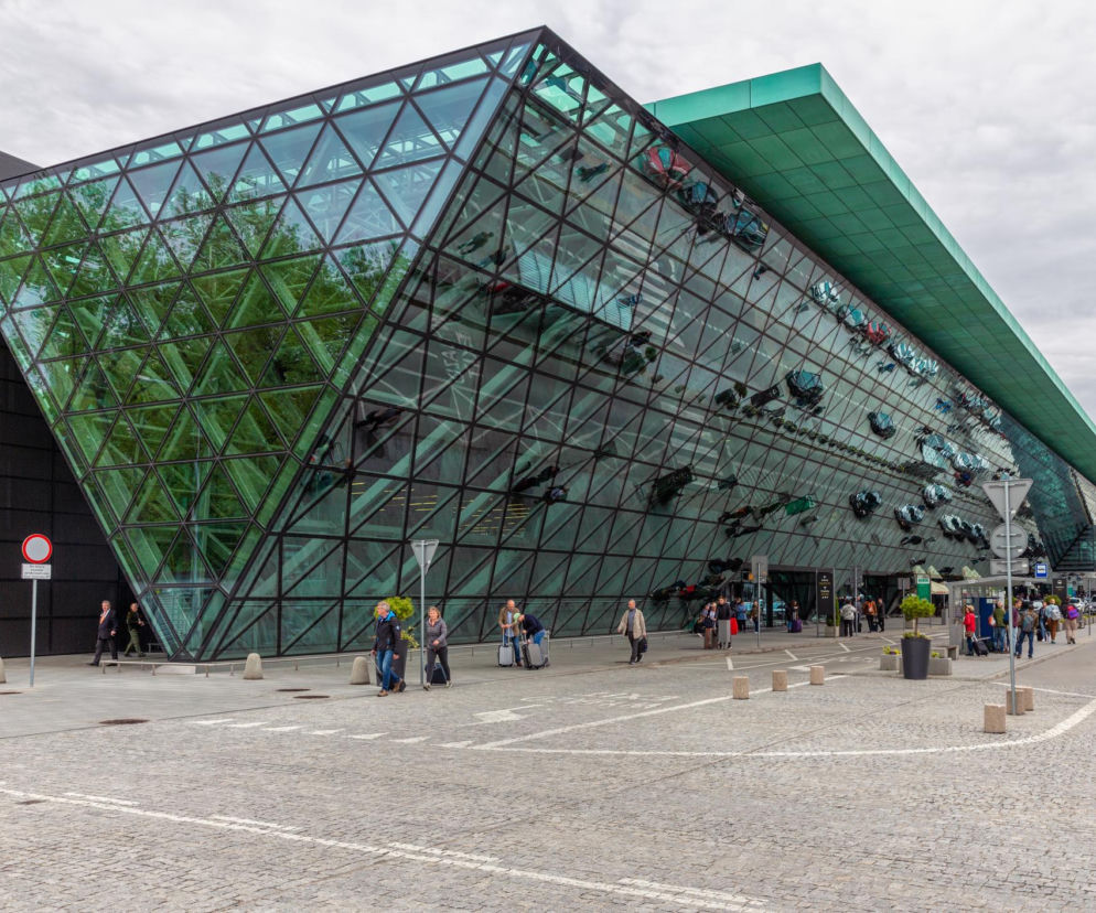 Lotnisko w Balicach - Kraków Airport