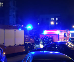 Kilka zastępów straży pożarnej, policja, pogotowie i ratownictwo chemiczne. Akcja strażaków w Bieńczycach