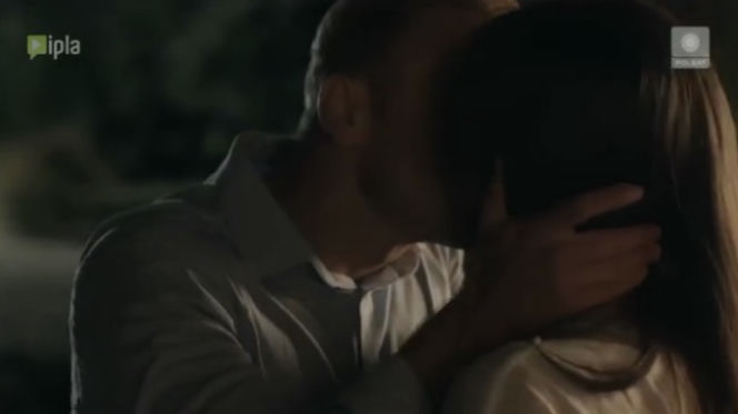 To nie koniec świata odc. 6. Paweł (Krystian Wieczorek), Anka (Karolina Gorczyca)