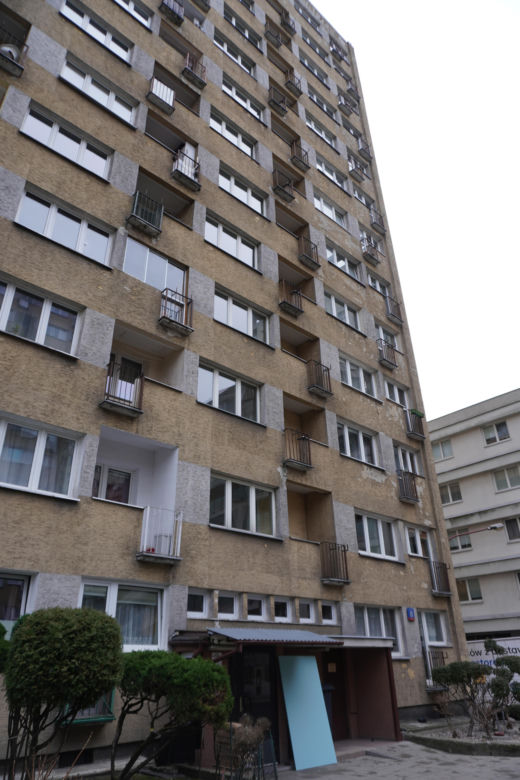 Blok z "Czterdziestolatka" współcześnie - tak wygląda
