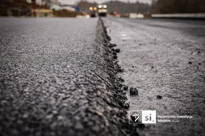 Pierwszy asfalt na Trasie Północnej