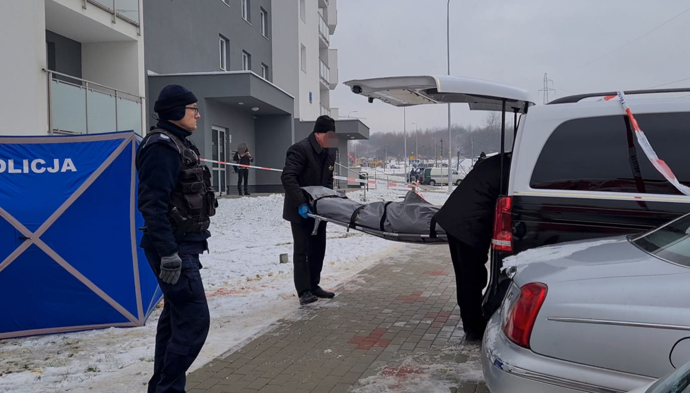 Rzeszów. Ciało 47-latki z ranami kłutymi przed blokiem! 42-latek zatrzymany po obławie