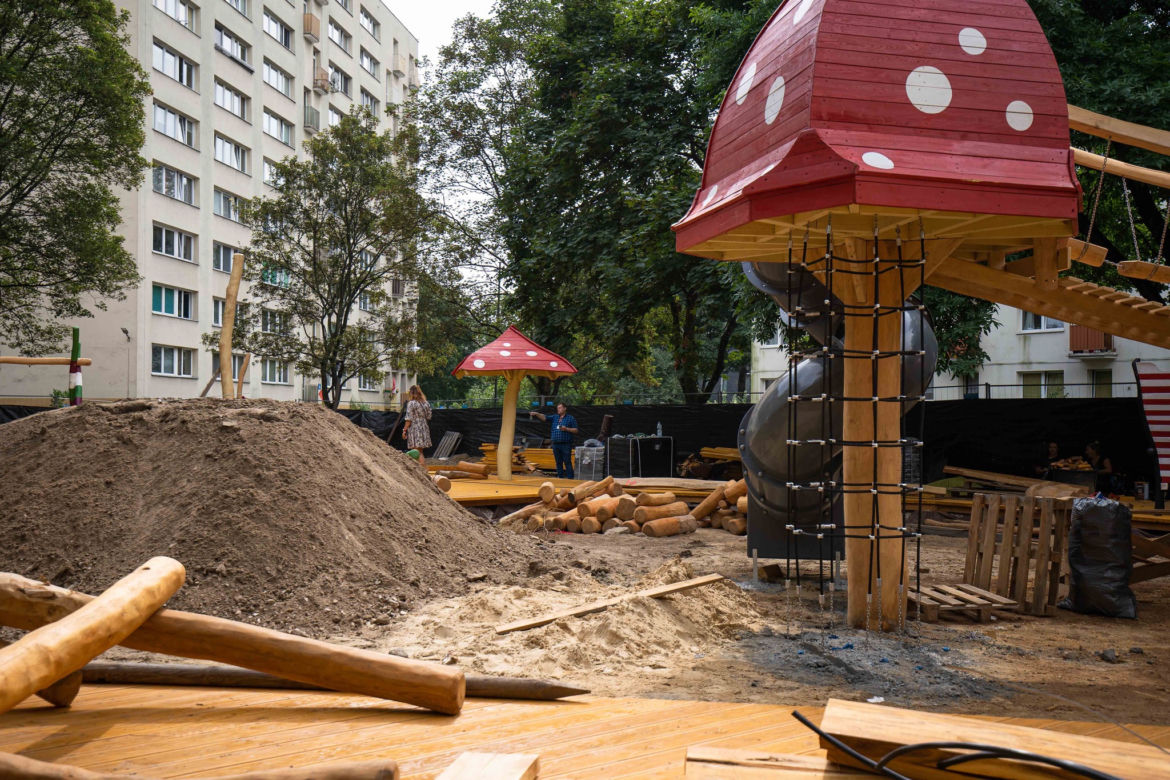 W Warszawie powstaje plac zabaw inspirowany filmami Tima Burtona