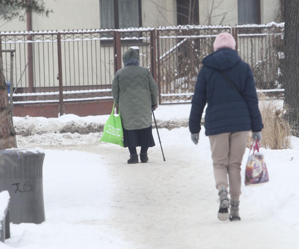 Gołoledź paraliżuje Polskę. IMGW wydaje pilne alerty!
