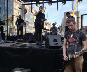 Layla na 1000 gitar! W Katowicach uczcili rocznicę koncertu Erica Claptona