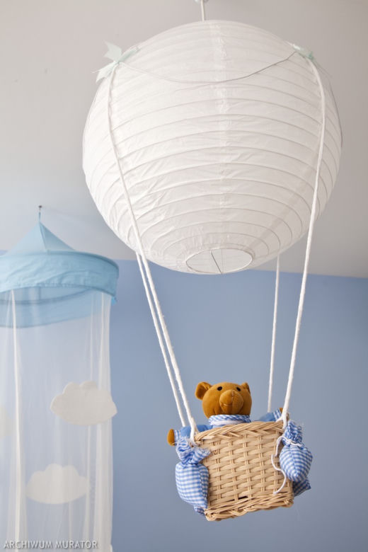 Lampa w pokoju dziecięcym