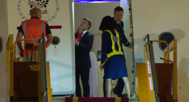 Wiadomości Macrona do pięknej aktorki ujawnione! Pierwsza dama dała mu w twarz