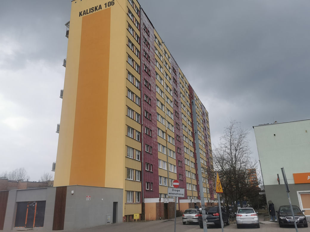 Jechał rowerem do pracy w piekarni. Zmiotła go ciężarówka