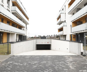 Warszawa, format: Deweloper postawił domy na Mleczarskiej. Cofnięto mu pozwolenie na budowę