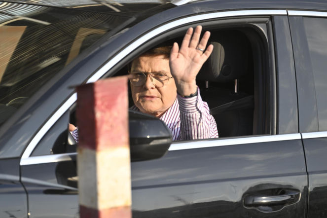 Politycy PiS pilnie zjechali na Nowogrodzką. Szydło, Sasin i Terlecki na posiedzeniu