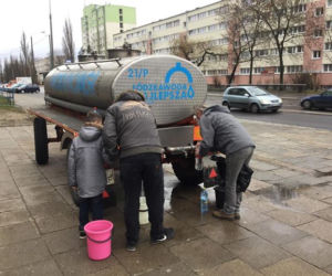 Trwa naprawa dużej awarii wodociągu na Traktorowej