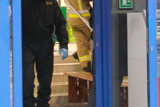 Panika w Urzędzie Dzielnicy Praga Południe! Bomba w budynku? Ewakuacja! [AKTUALIZACJA, GALERIA]