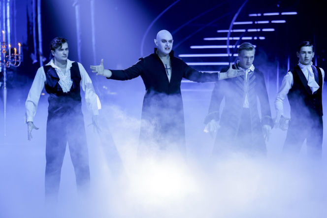 Zaręczyny w raju! Gwiazdor z "Tańca z Gwiazdami" zrobił wielki krok