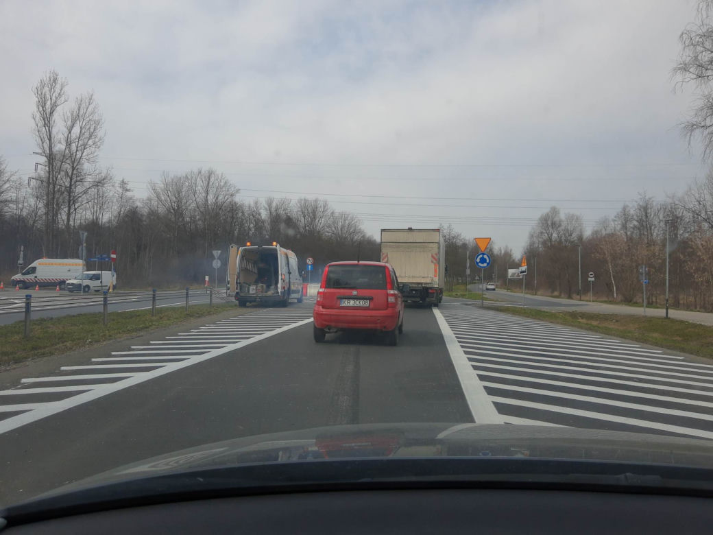 Kraków: Nowe rondo na ul. Jasnogórskiej już jest. Będzie bezpieczniej?