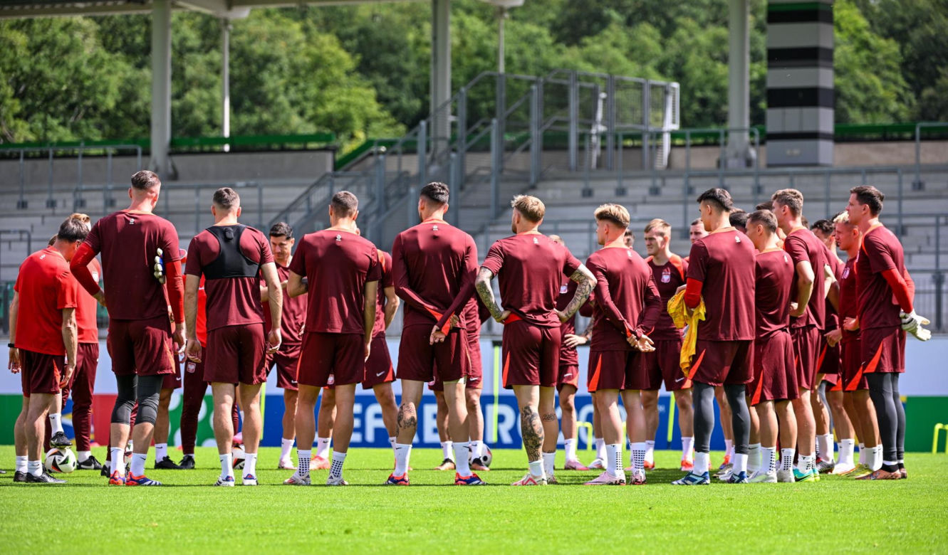 Kamil Grosicki żegna się i dziękuje kolegom z reprezentacji