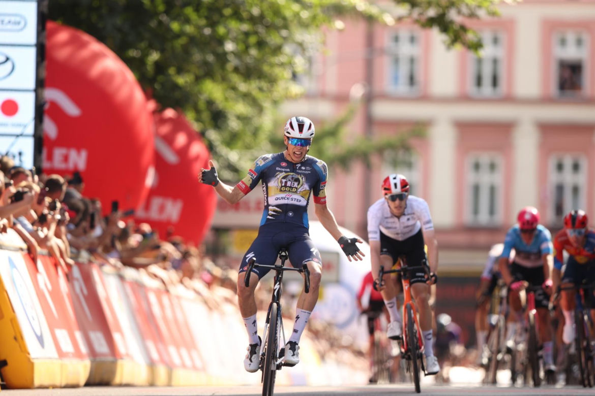 Finał IV etapu Tour de Pologne w Cieszynie. Mieszkańcy kibicowali kolarzom