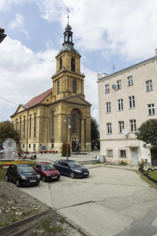 Biły w niego pioruny a on błogosławił rannych