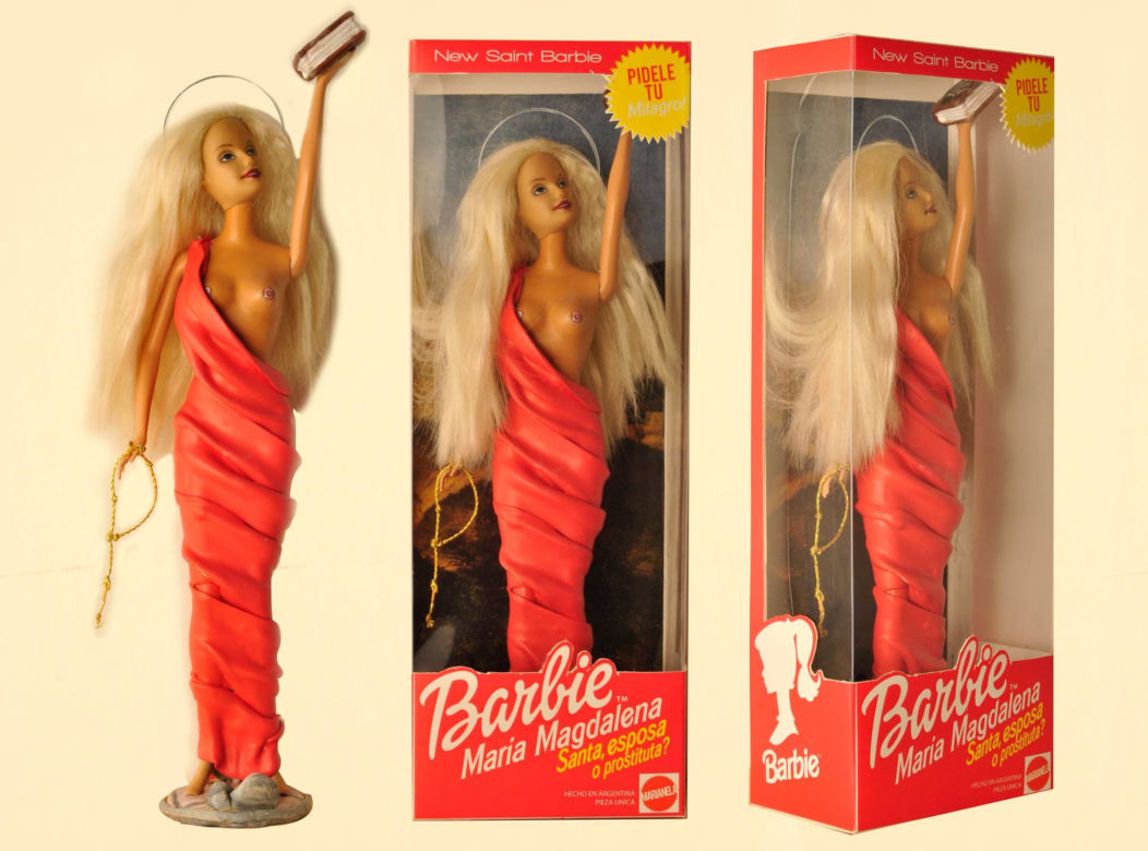 Matka Boska jako Lalka Barbie, Jezus na krzyżu jako Ken