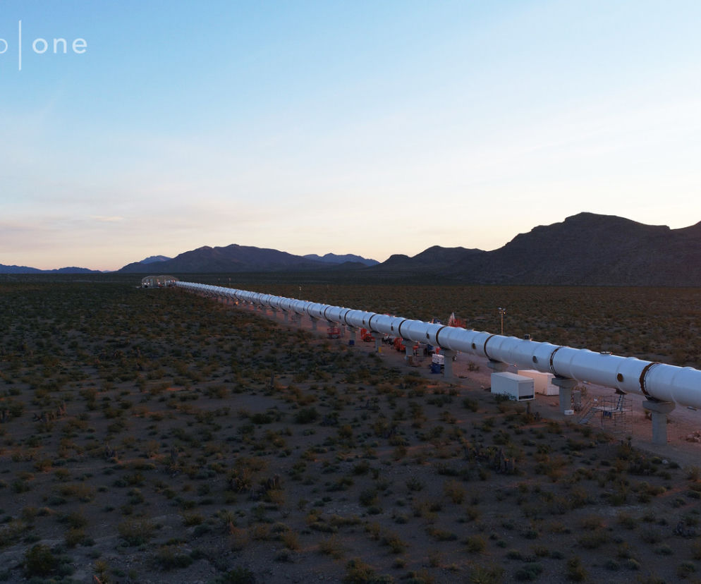 Tunel Hyperloop