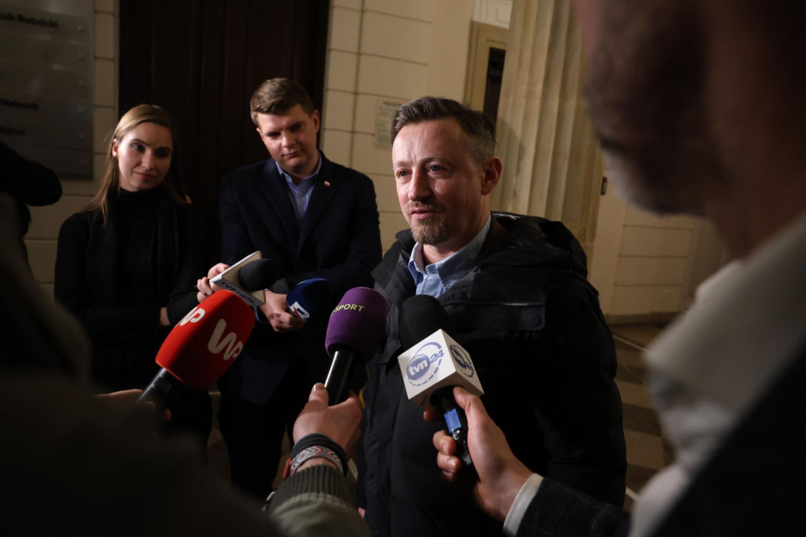 Afera przed IO. Piesiewicz i Małysz przyjechali do ministra sportu