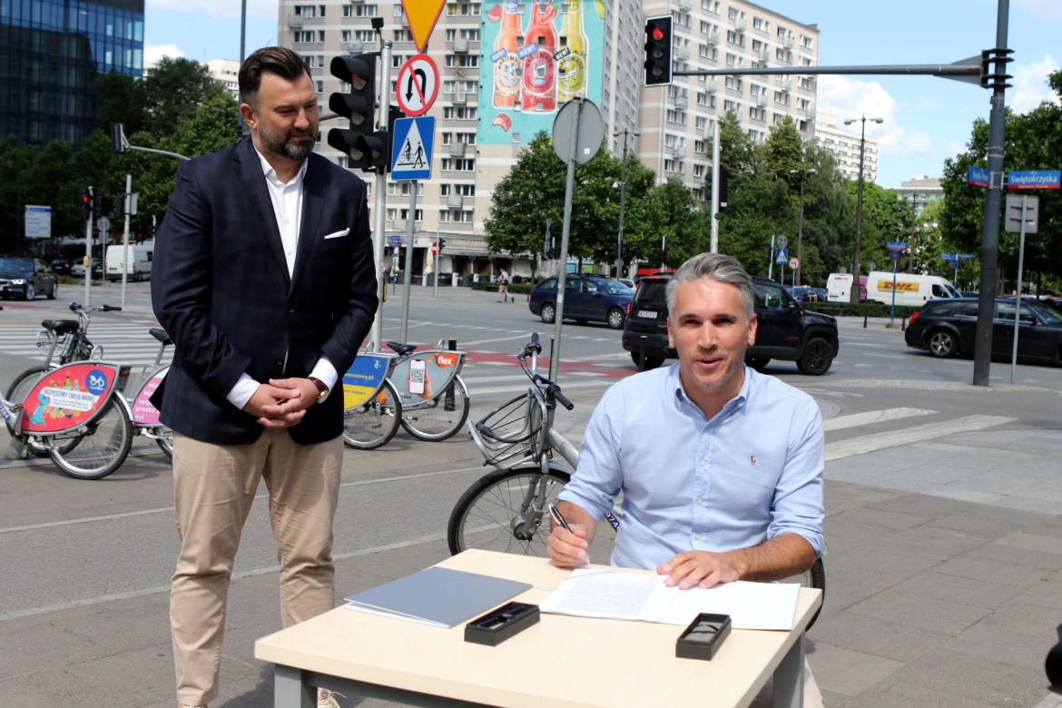 Nowe Veturilo zostawisz prawie wszędzie. „Nie będzie jak z hulajnogami pozostawionymi w egzotycznych miejscach”