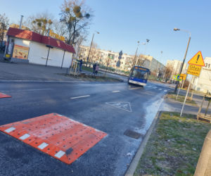 Na ulicach Bydgoszczy coraz więcej progów zwalniających. Co jeszcze się zmieni na naszych drogach?