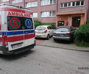Zaparkowane auta utrudniły działania ratowników