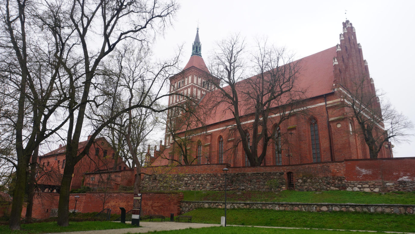 To najpiękniejszy zabytek w woj. warmińsko-mazurskim według AI. „Zachwyca strzelistą sylwetką”