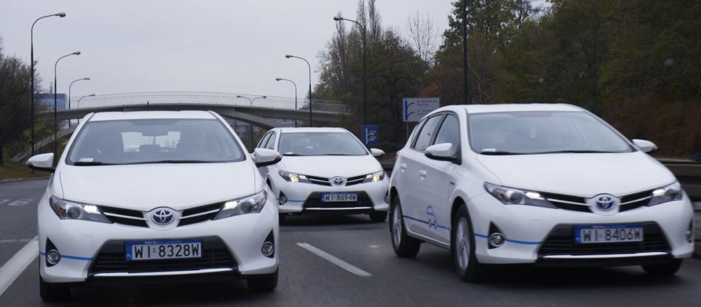 Toyota Auris Hybrid PZU