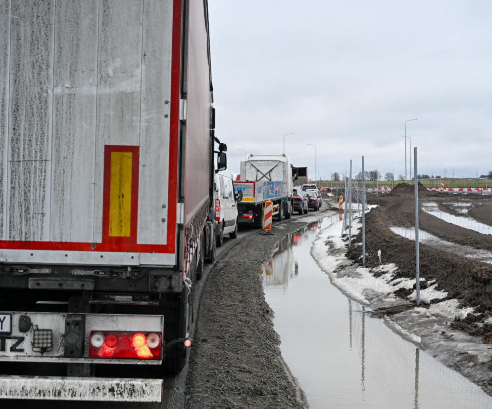Zalana ekspresówka częściowo odblokowana. Można już pojechać w kierunku Szczecina