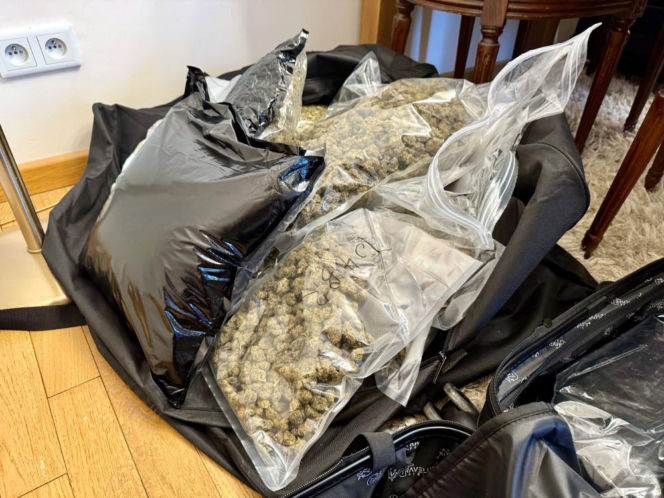 Wielki boss kiboli złapany na gorącym uczynku! Policjanci zabezpieczyli narkotyki warte 10 mln złotych!