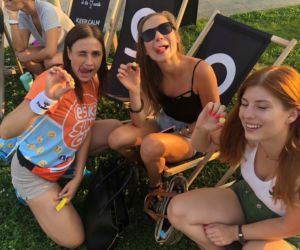ESKA Summer City ćwiczyła pole dance na plaży razem z Pole Dance Insitute