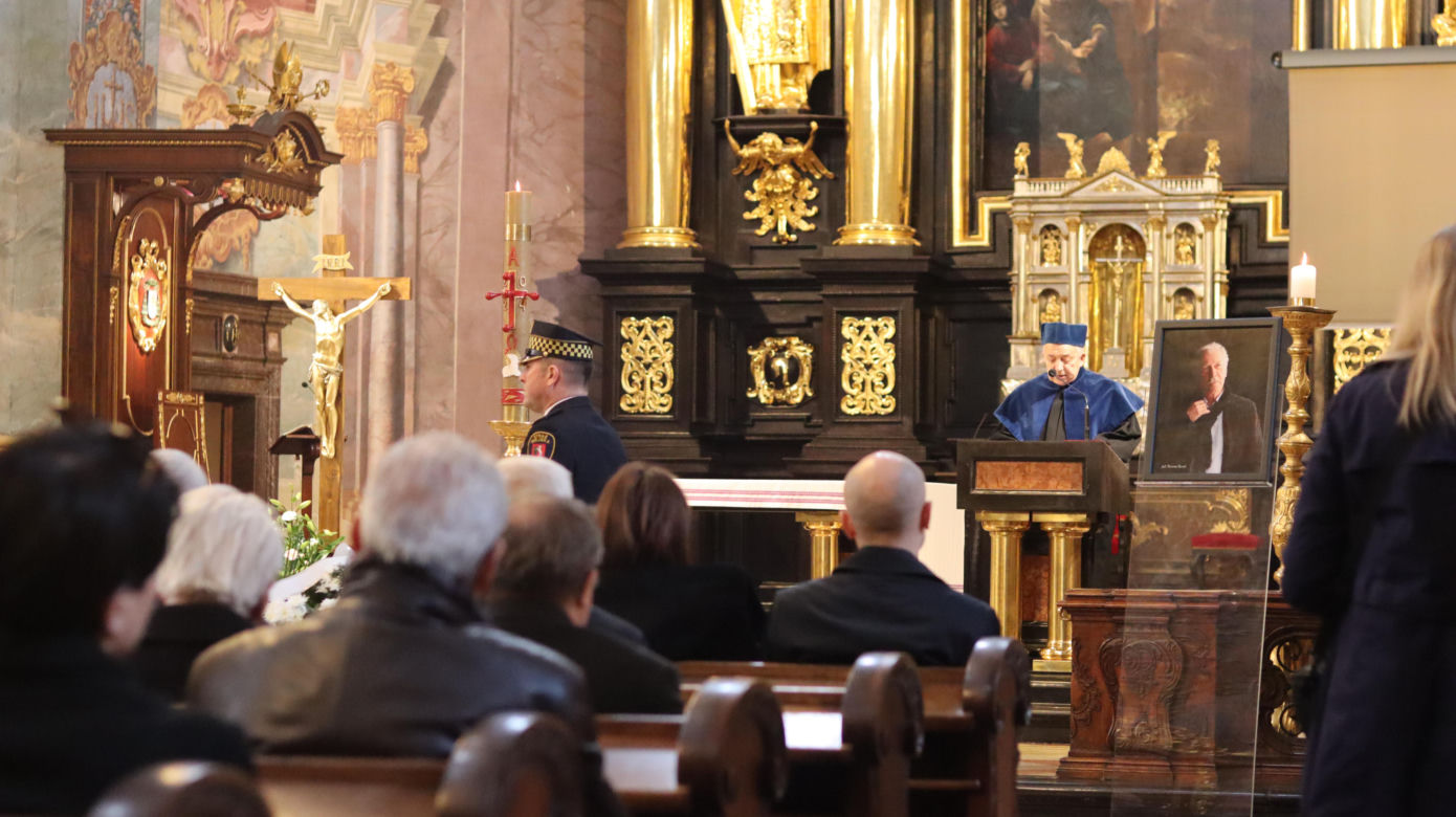 Msza żałobna w intencji prof. Leszka Mądzika w Archikatedrze Lubelskiej