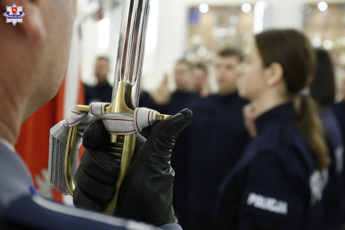 Szeregi lubelskiej policji powiększyły się o nowych funkcjonariuszy