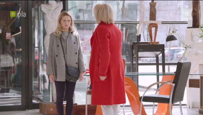 Pierwsza miłość odcinek 2497, Aśka (Paulina Gałązka), Aneta (Maria Pakulnis)