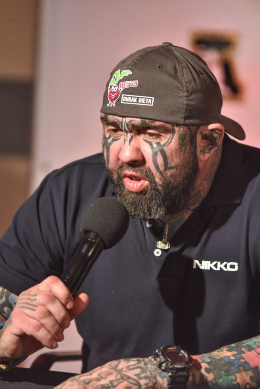W Toruniu odbędzie się brutalna gala THE WAR. Zawodnicy powalczą na gołe pięści