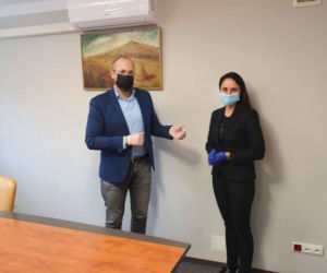 Kędzierzyn-Koźle. Ampułka po szczepionce przeciw COVID-19 została EKSPONATEM! [ZDJĘCIA]