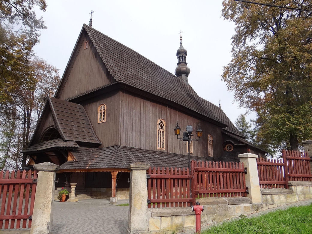 To jedna z najciekawszych małopolskich wsi. Jej historię zmienił pewien pleban