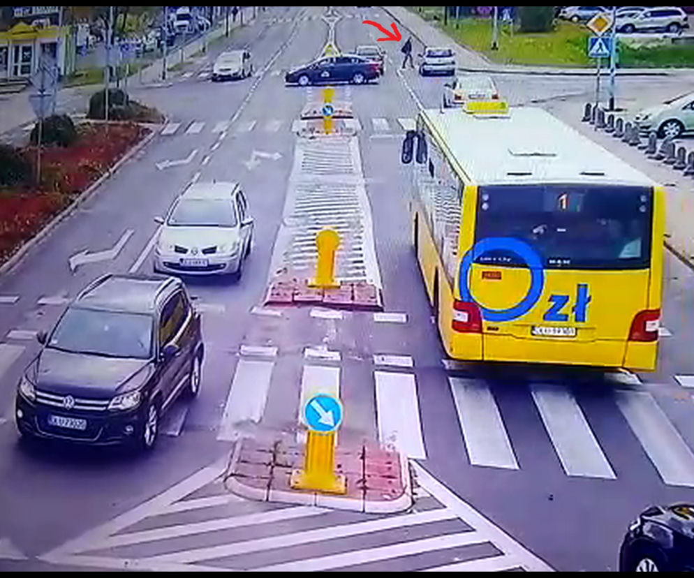 Kobieta potrącona na przejściu dla pieszych
