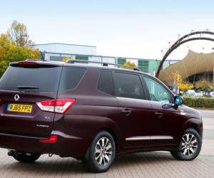 SsangYong Rodius lifting 2016